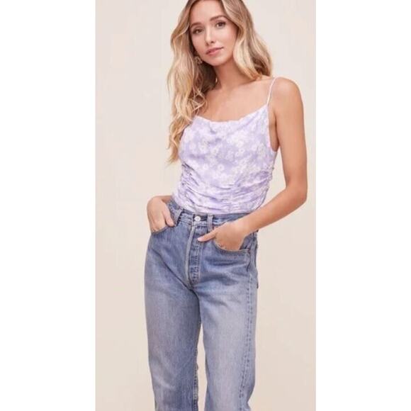 ASTR Women's Ruched Sleeveless Floral Cami in Lavender Daisy XSmall $49 - Picture 1 of 6